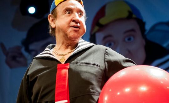 2484803819 carlos villagran o eterno kiko deixara de interpretar o personagem Visor Notícias