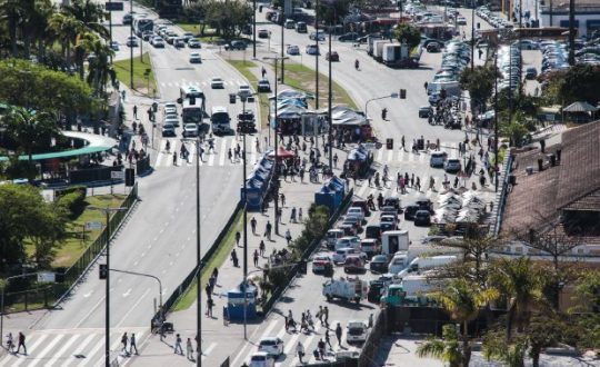 movimento rua comercio 20210927 2021360730 Visor Notícias