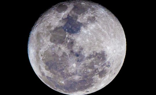 Imagem mostra superlua