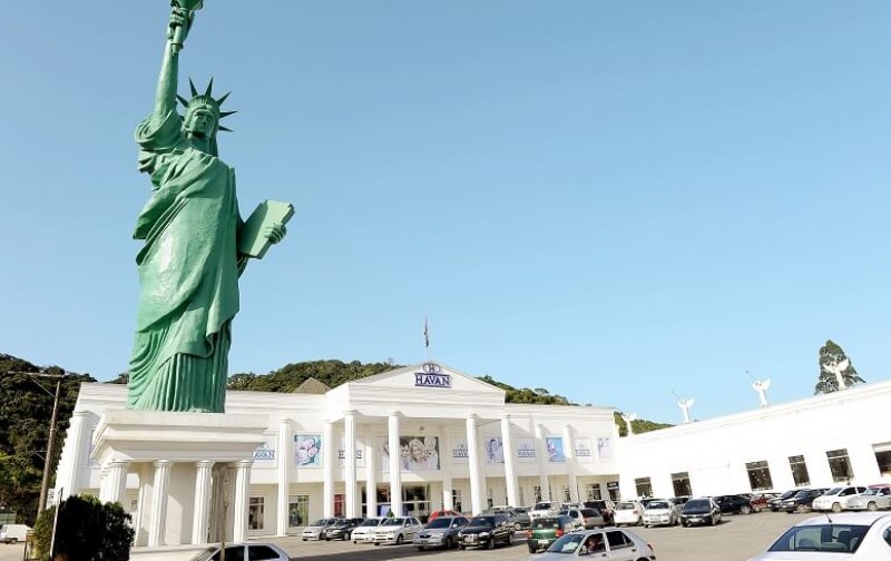 Veja quais são as 20 empresas de Santa Catarina que mais faturam 9 imagem mostra loja havan de brusque