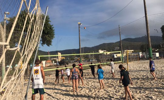 Escolinha esportiva de volei Visor Notícias