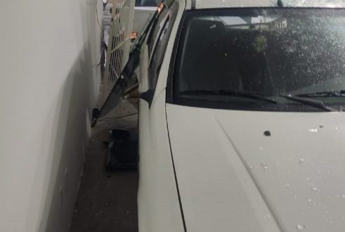 carro invade auto escola 1 1 491x800 1 Visor Notícias