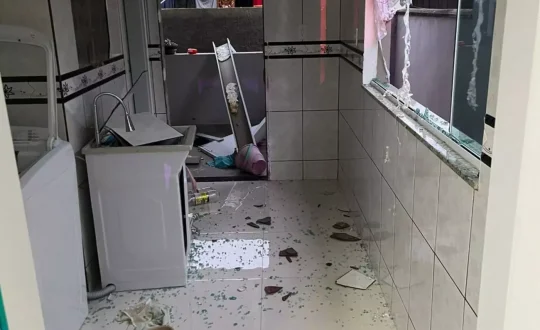 explosao gas ilhota 1 1300x975 1 Visor Notícias