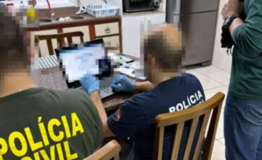 operacao prende seis pessoas suspeitas de armazenar pornografia infantil em sc 800x467 1 Visor Notícias
