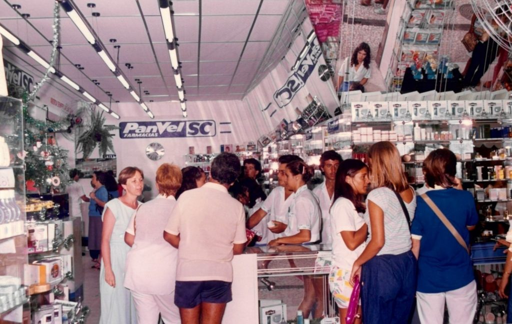 Rede de farmácias Panvel em 1983
