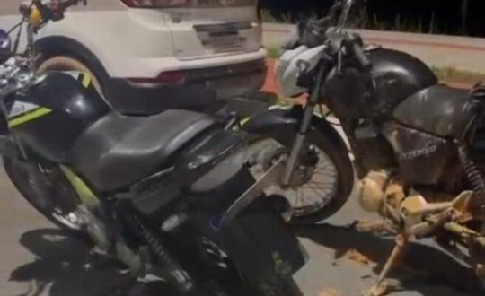 Noitada de algazarra com motociclistas dando grau e interrompida pela PM em Itajai 04 Visor Notícias