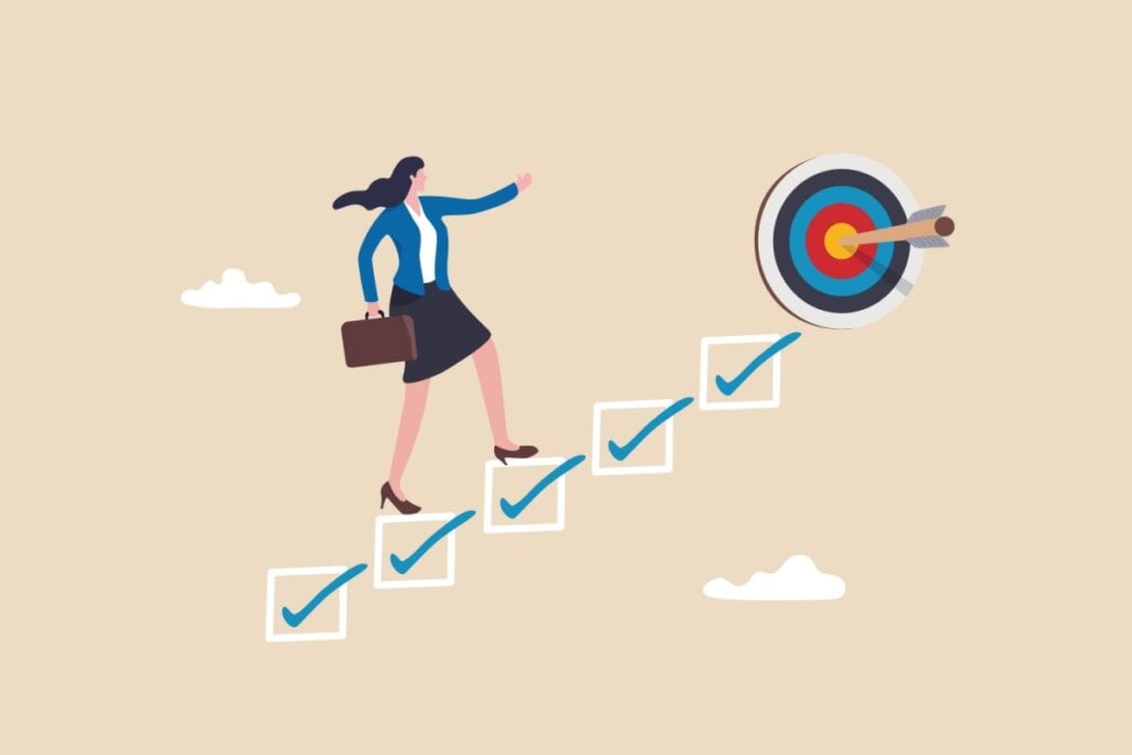 Ilustração de mulher subindo escada rumo ao sucesso no mercado de trabalho