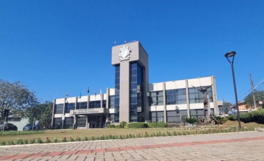 Em caso inusitado bebe nasce dentro do predio da prefeitura de cidade de SC 3 1 944x531 1 Visor Notícias