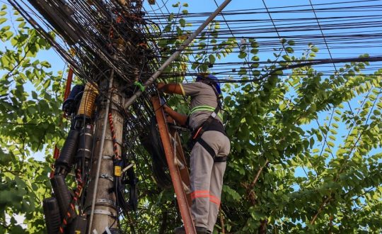 fios soltos e obsoletos Visor Notícias